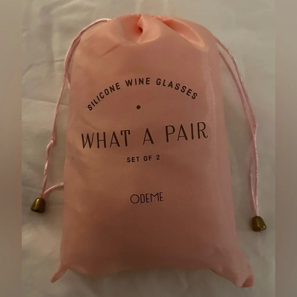 New! ODEME Pink Silicone Stemless Wine Glasses Pair - Picture 1 of 5